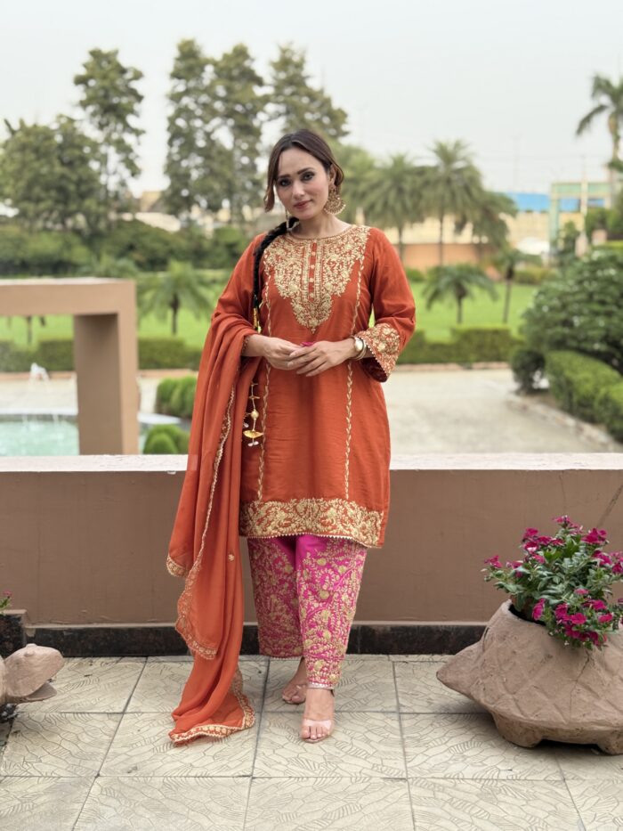 Farshi Suits